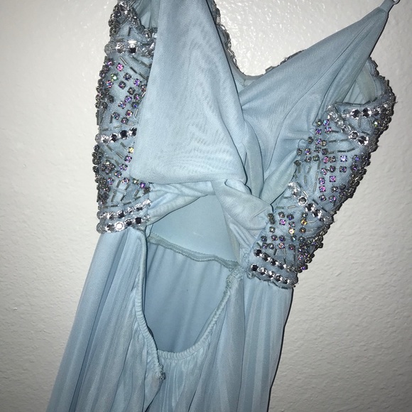 prom dress - Picture 3 of 4